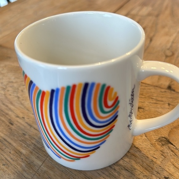 Bo Bendixen Denmark Rainbow Heart Mug โ NWOT โ Colorful Scandinavian Design - Picture 2 of 8